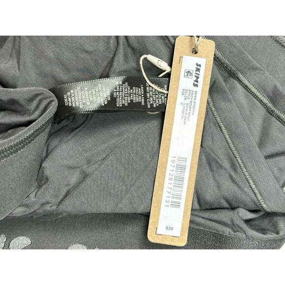 NWT Skims Stretch Men's 3" Inseam Boxer Brief Gunmetal Grey Medium BO-BTR-5294M - Picture 3 of 7